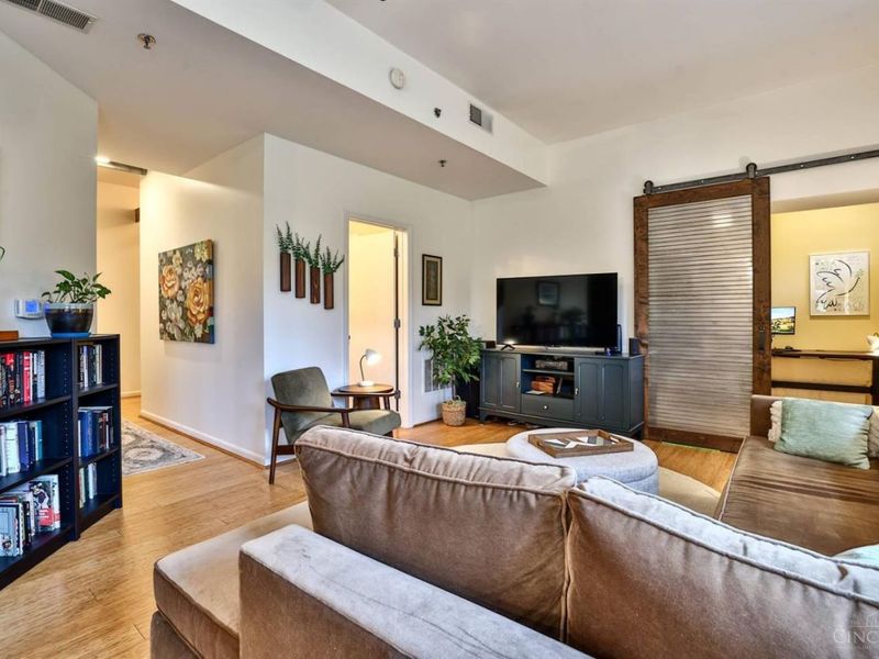 2700 Ashland Avenue, Unit 3, Cincinnati, OH 45206 Photo 6