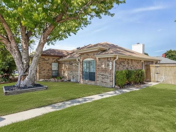 456 Little Valley Court, Fort Worth, TX 76108