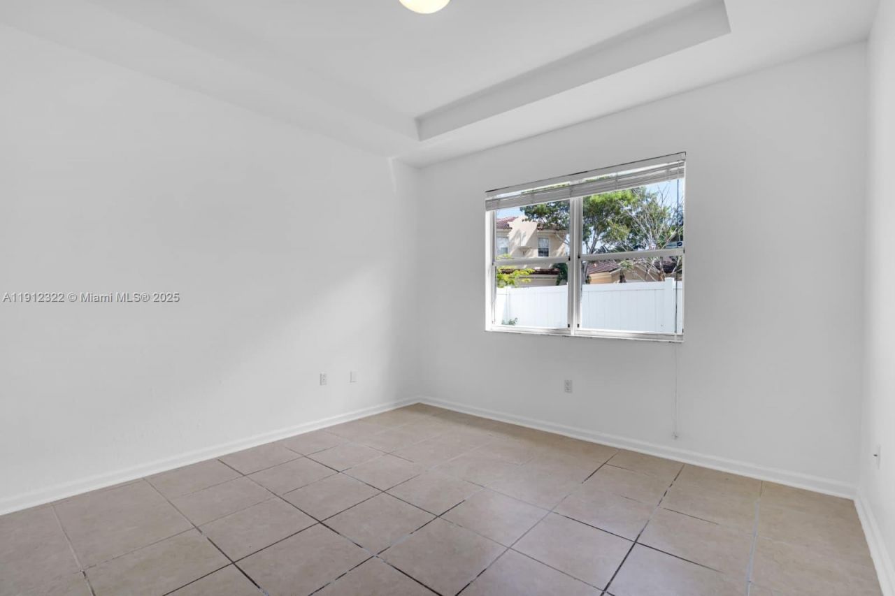 1095 NE 39th Ave, Unit 1095, Homestead, FL 33033 Photo