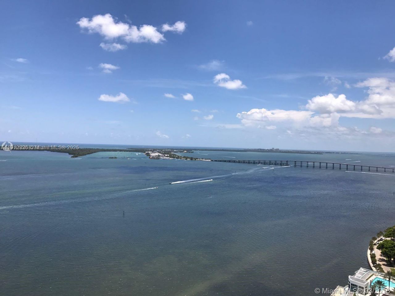 1155 Brickell Bay Dr, Unit 3405, Miami, FL 33131 Photo