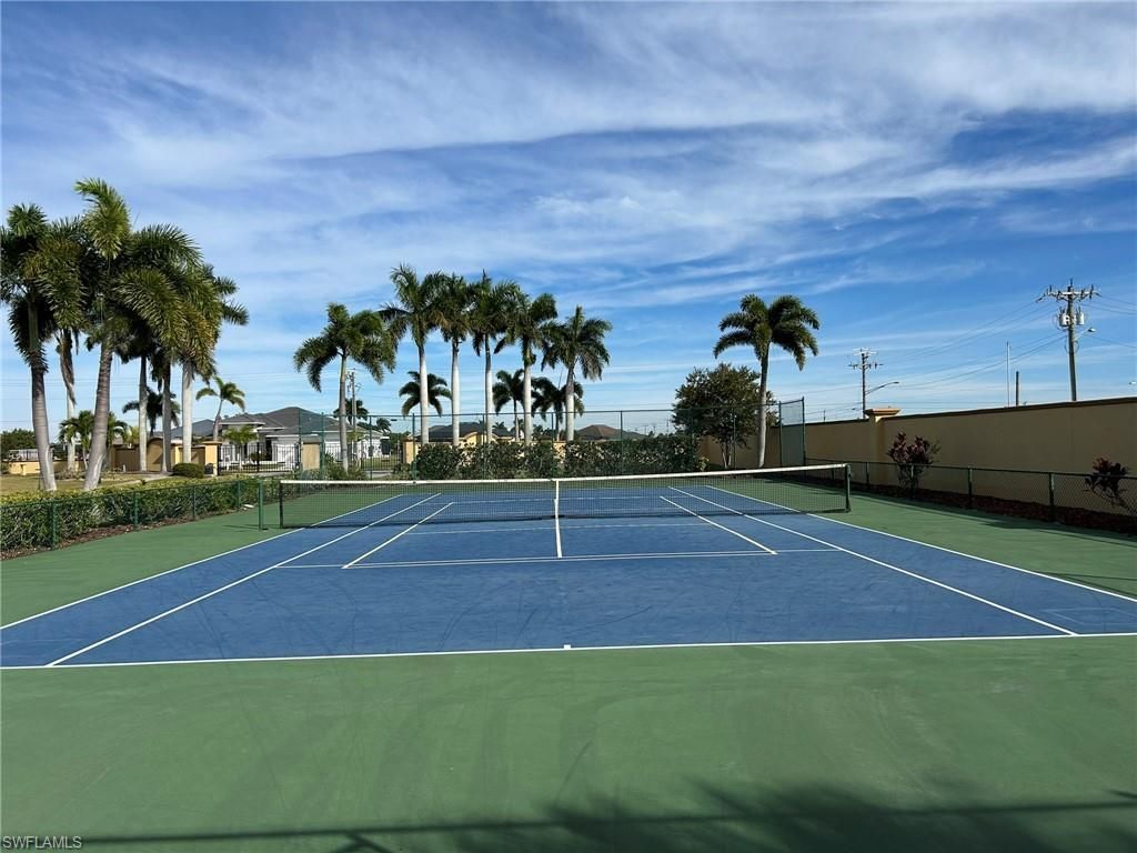 885 W Cape Estates Cir , Cape Coral, FL 33993 Photo