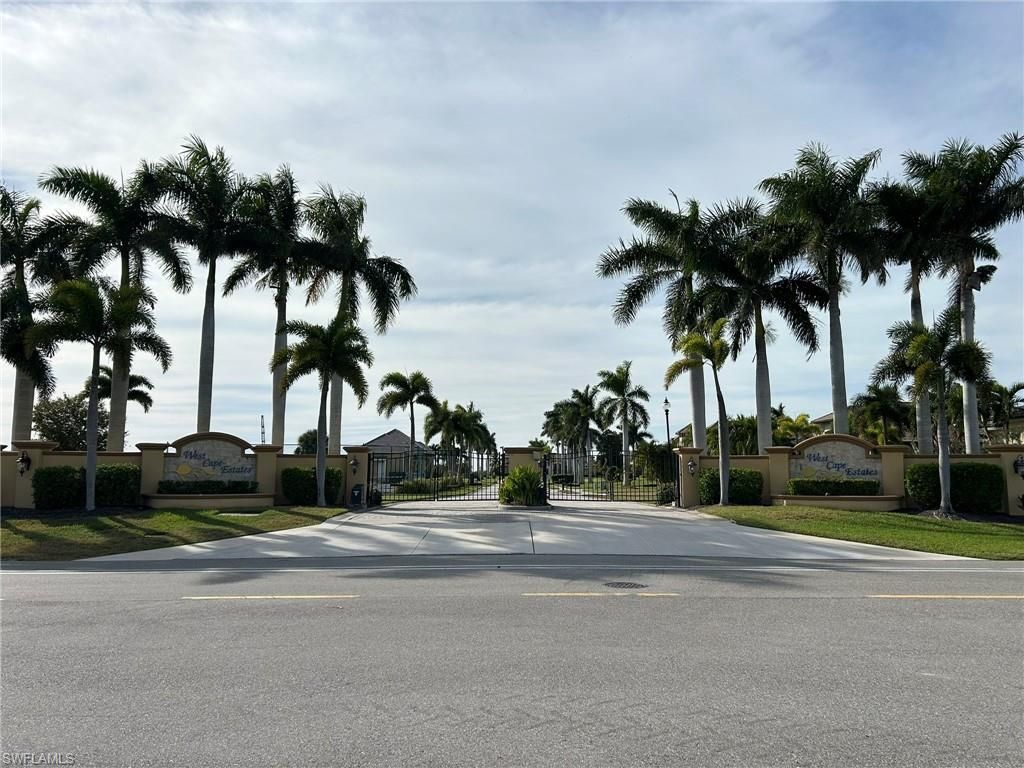 885 W Cape Estates Cir , Cape Coral, FL 33993 Photo