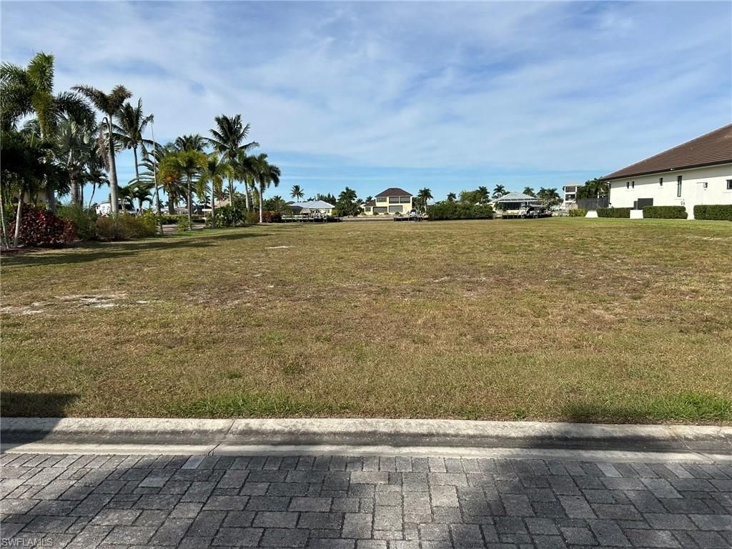 885 W Cape Estates Cir , Cape Coral, FL 33993 Photo
