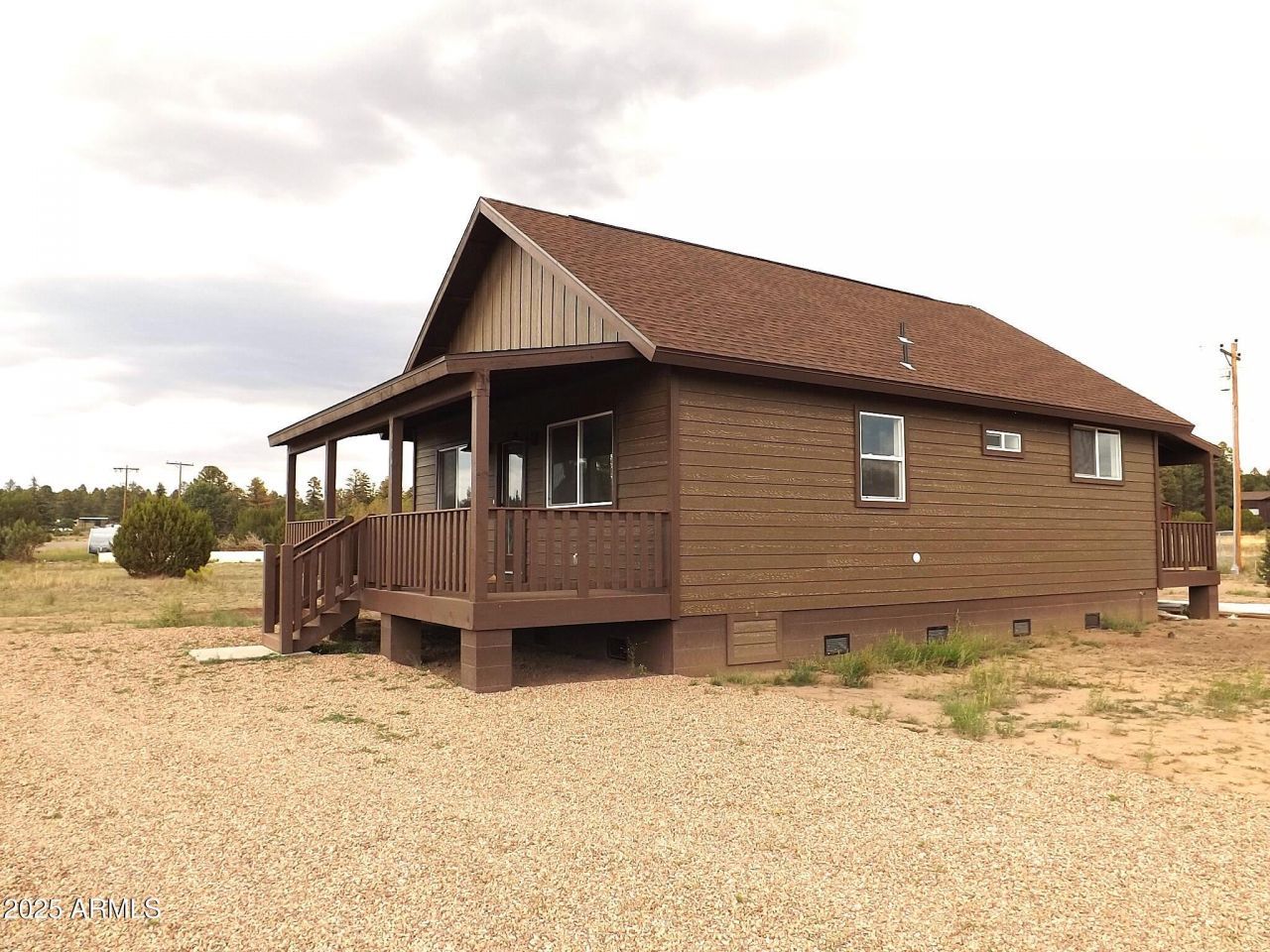 2763 Sunflower Drive, Overgaard, AZ 85933 Main Photo