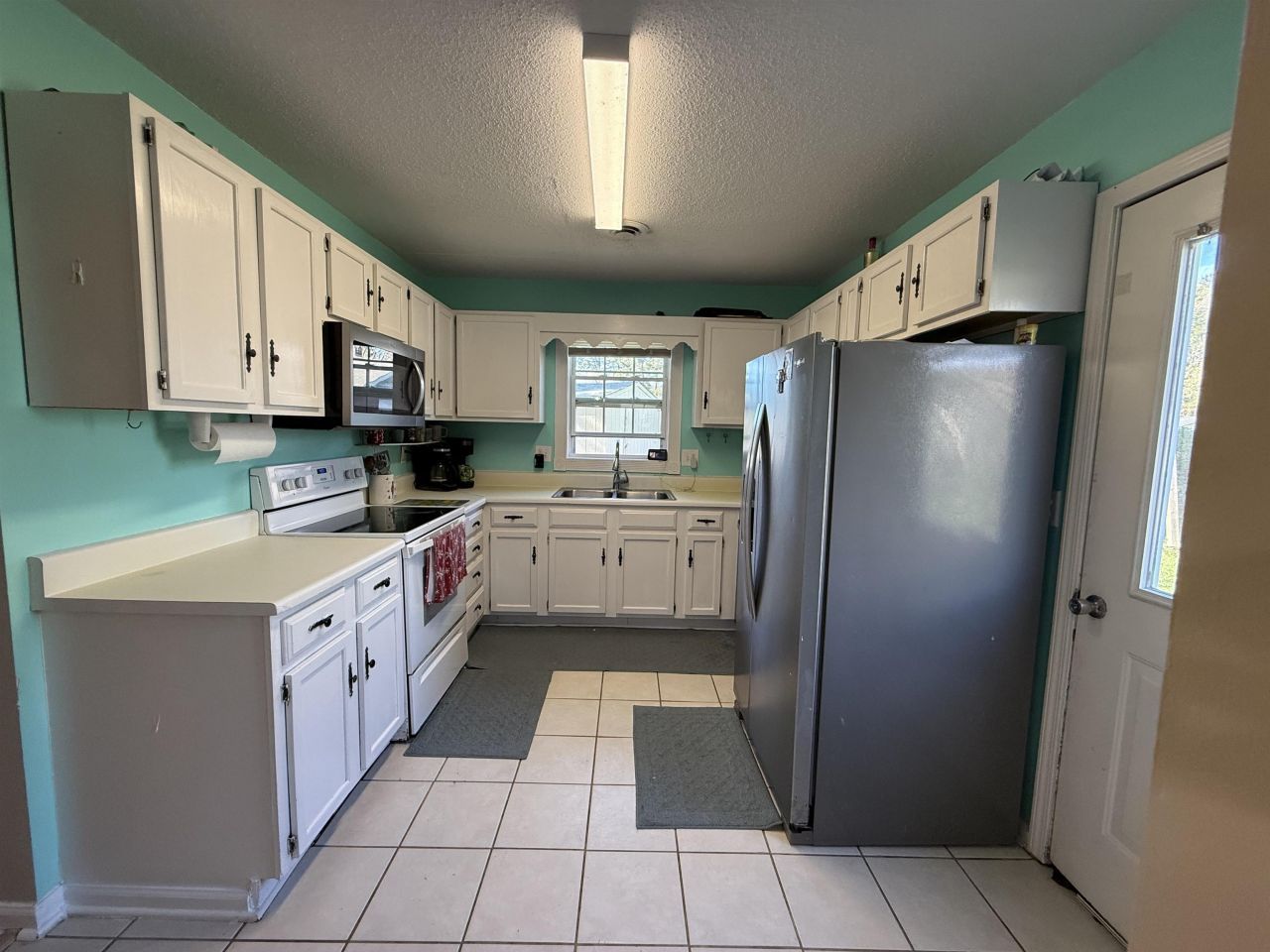 209 Stonebrook Dr. Photo 10