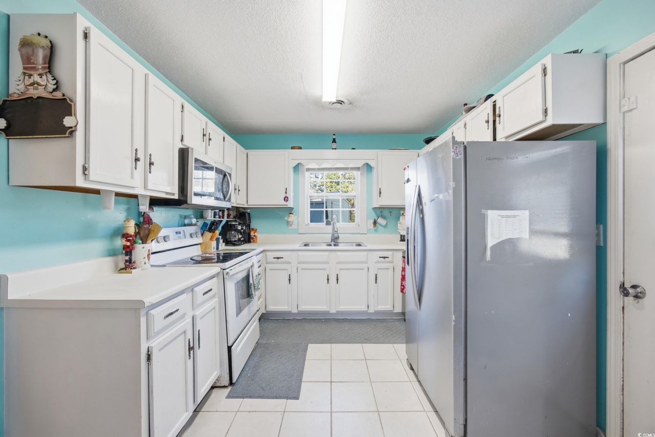 209 Stonebrook Dr. Photo 8