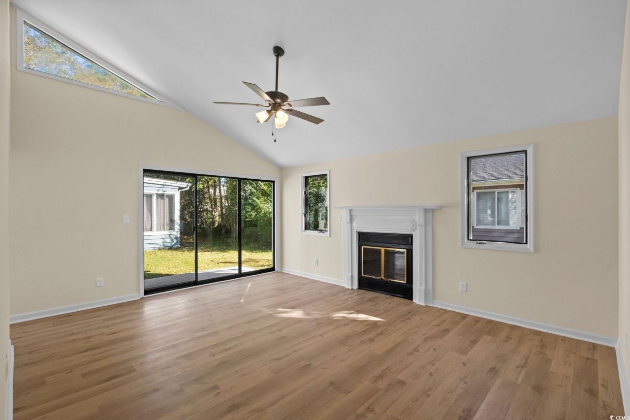 102 St. Andrews Ln. Photo 13