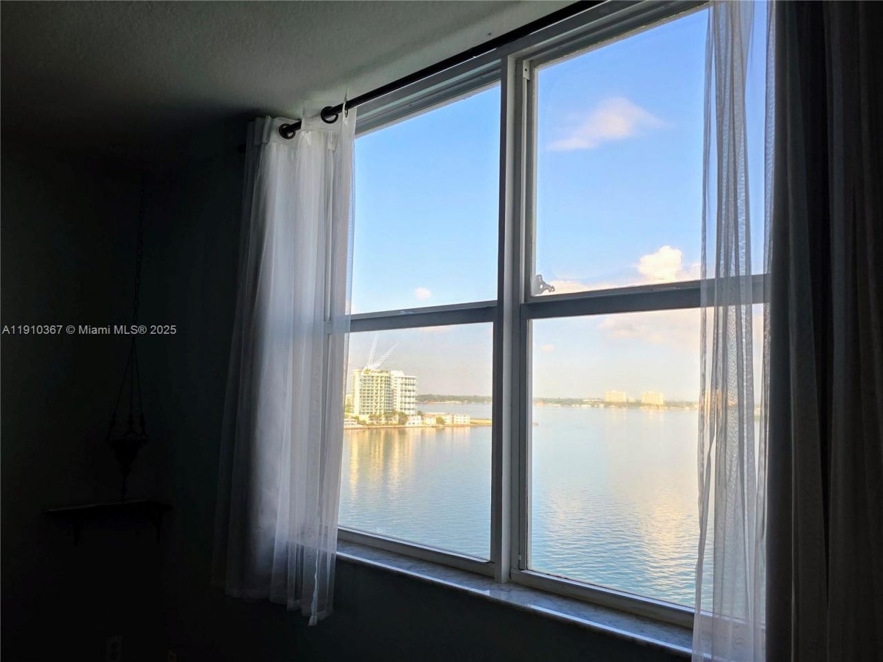 1625 Kennedy Cswy, Unit 1103B, North Bay Village, FL 33141 Photo