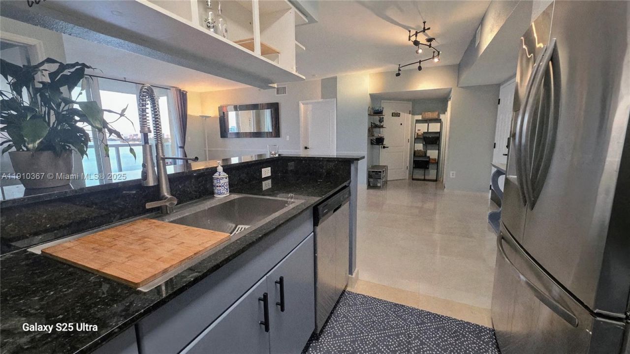 1625 Kennedy Cswy, Unit 1103B, North Bay Village, FL 33141 Photo