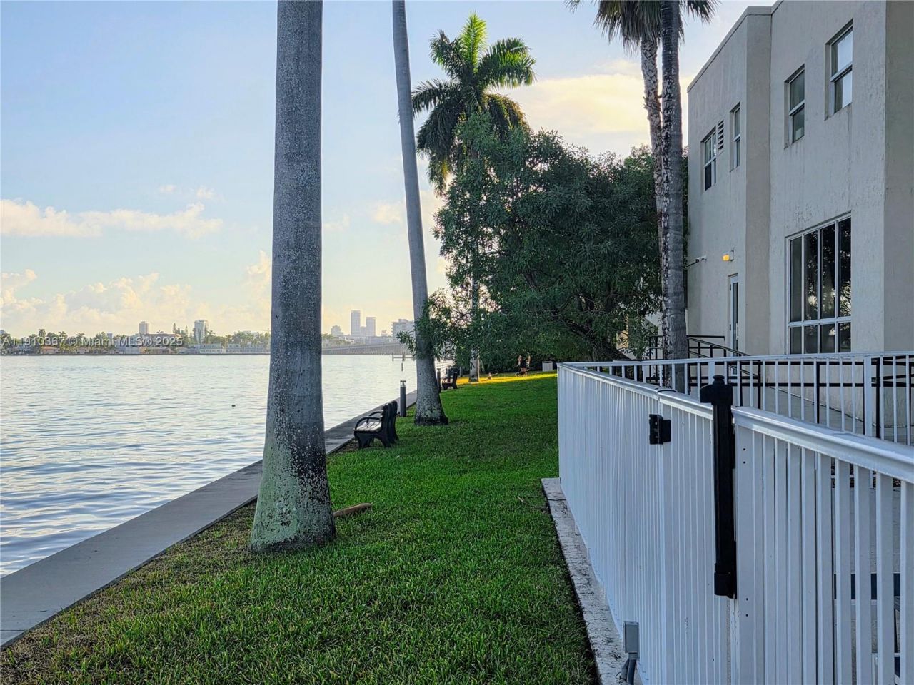 1625 Kennedy Cswy, Unit 1103B, North Bay Village, FL 33141 Photo