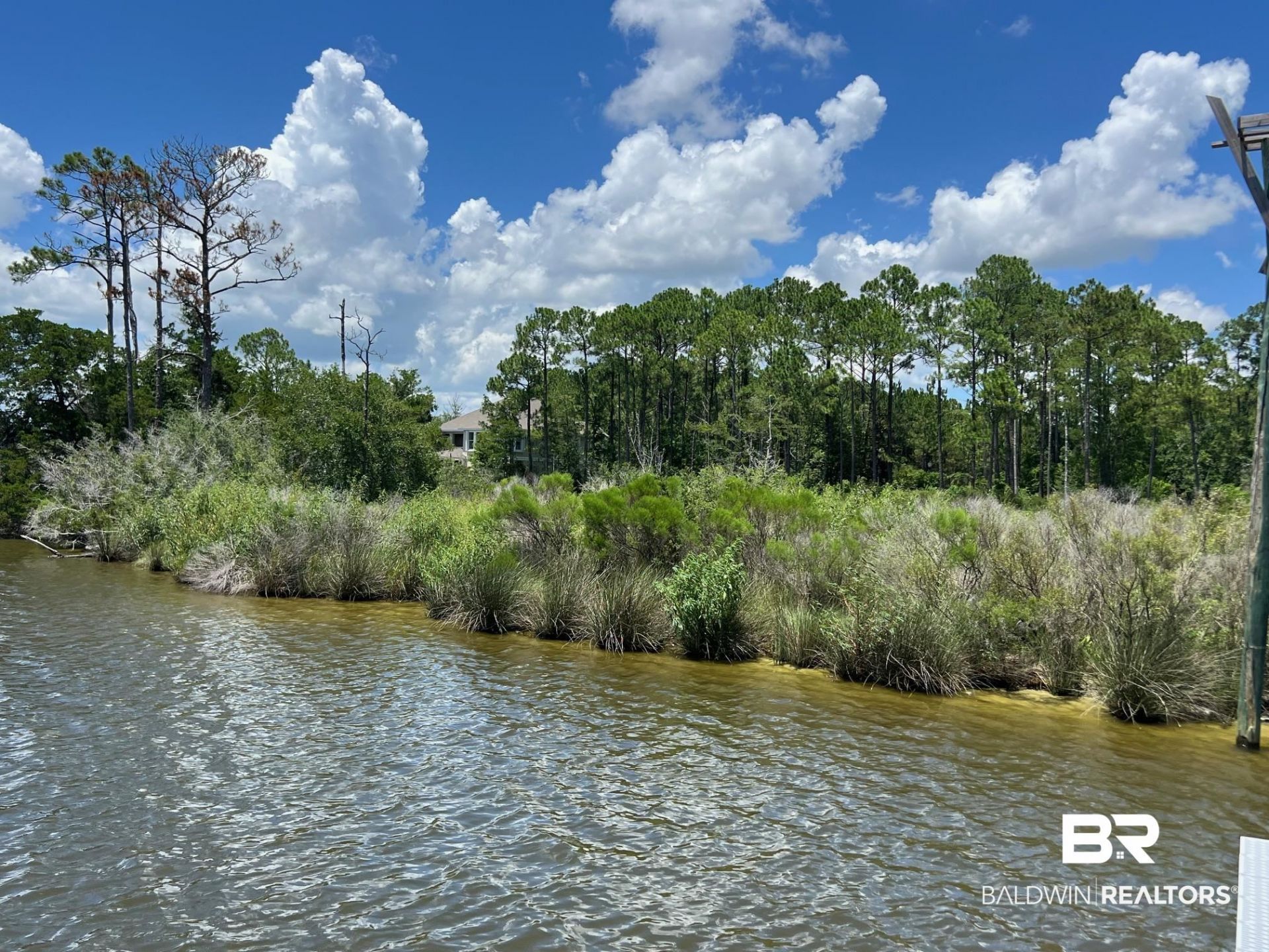 9037 Bay Point Drive, Elberta, AL 36530 Main Photo