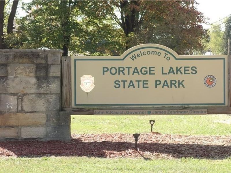 449 W Long Lake Boulevard, Portage Lakes, OH 44319 Photo 38