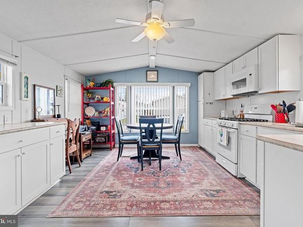 525 CANTER ROAD, WILMINGTON, DE 19810