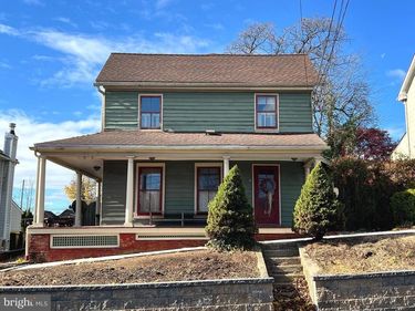 52 N MAIN STREET, SHREWSBURY, PA 17361