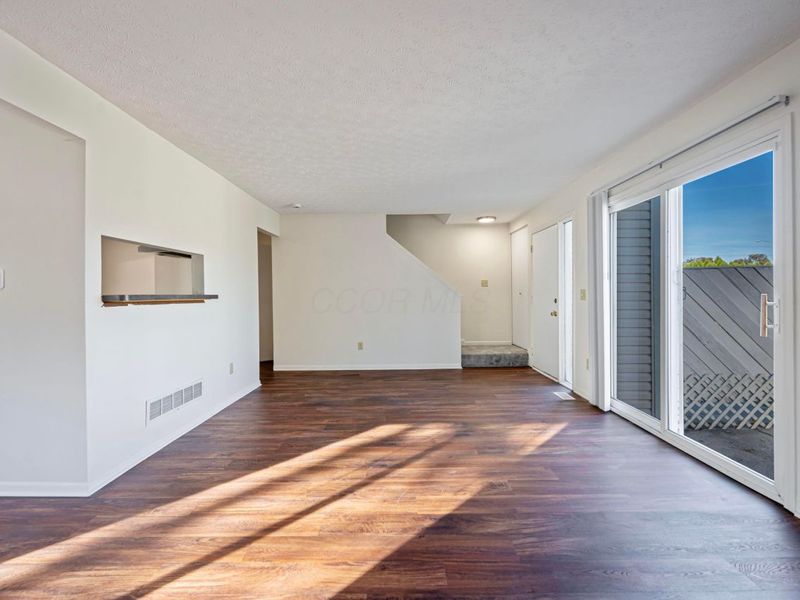 5268 Captains Court, Columbus, OH 43220 Photo 10