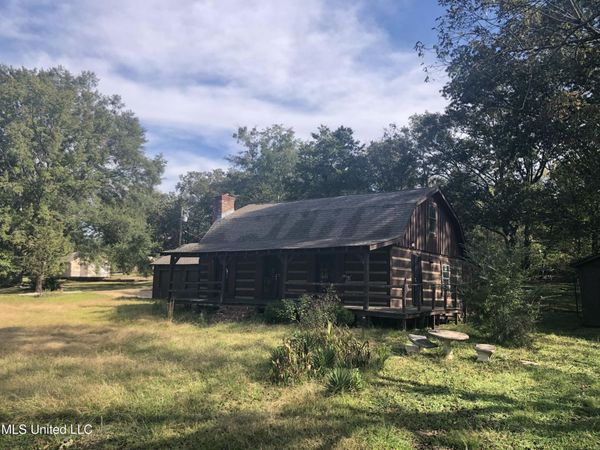 4080 Lake Road, Jackson, MS 39212