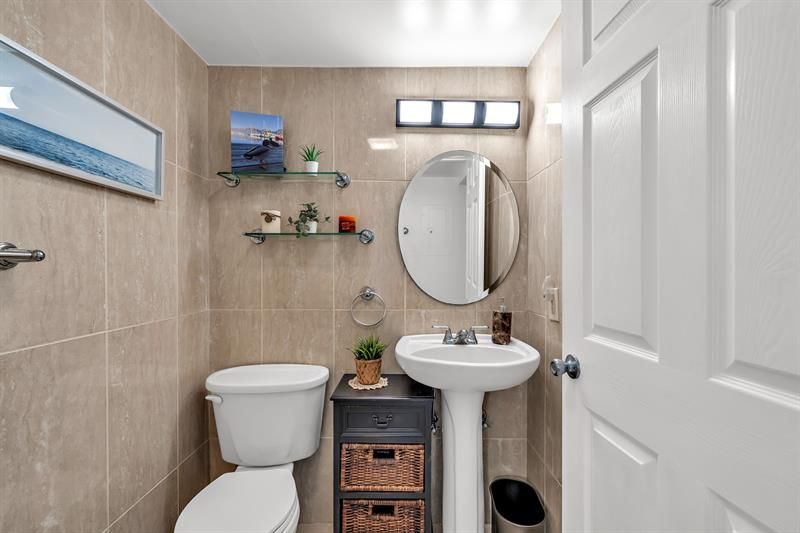 2835 NE 28th Avenue, Unit 3, Lighthouse Point, FL 33064 Photo