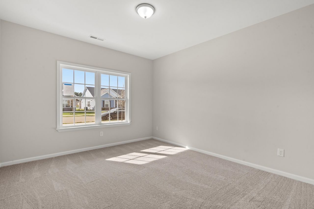 1248 Cypress Shoal Dr. Photo 10