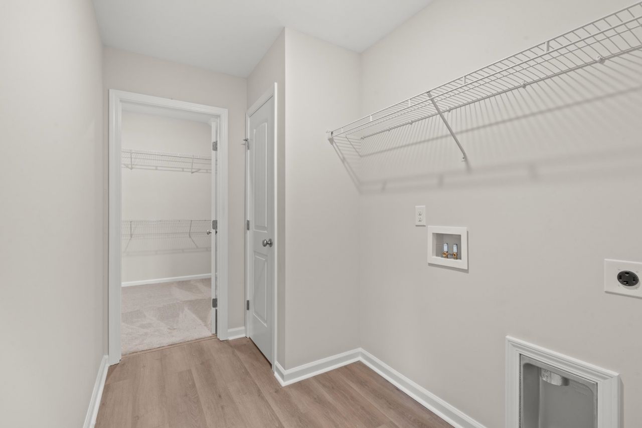 1248 Cypress Shoal Dr. Photo 8