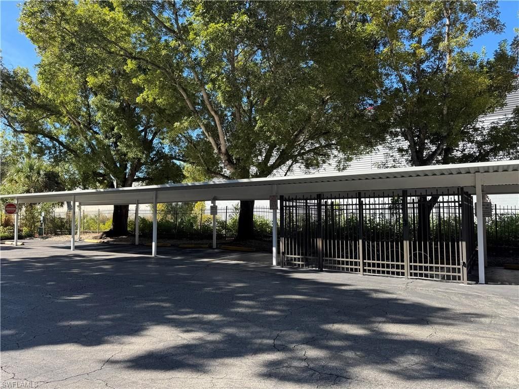 2366 E Mall Dr, Unit 109, Fort Myers, FL 33901 Photo