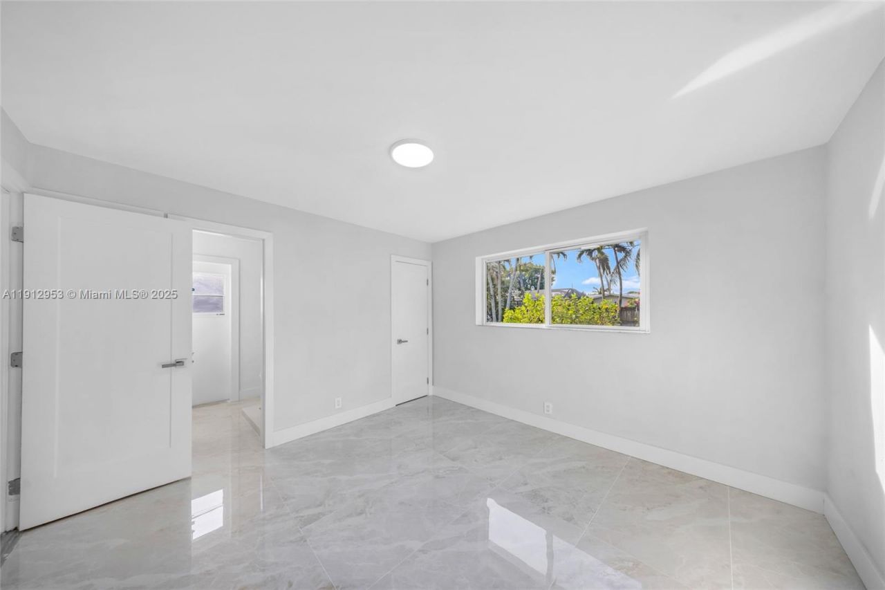 4500 Monroe St, Hollywood, FL 33021 Photo