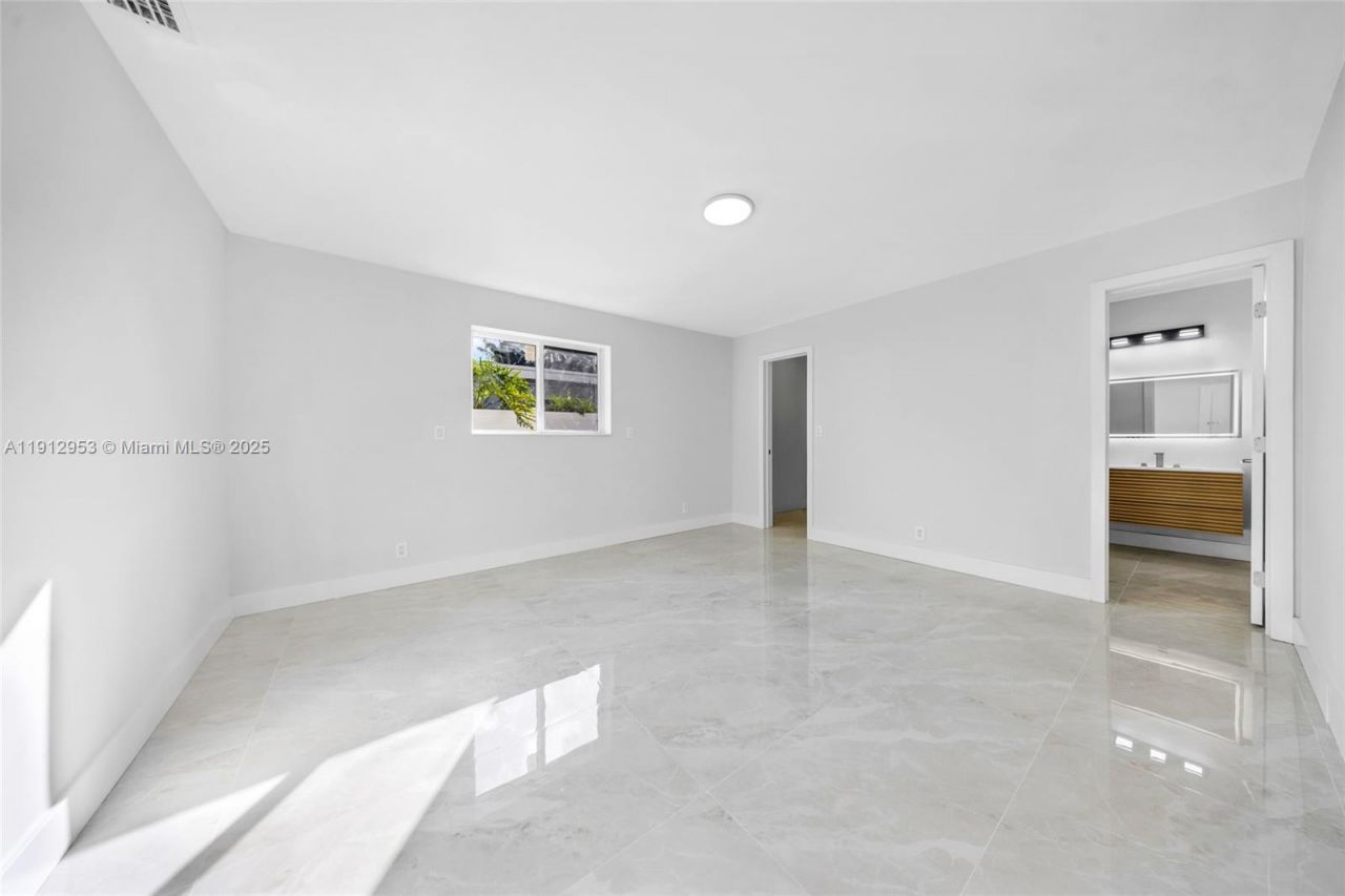 4500 Monroe St, Hollywood, FL 33021 Photo