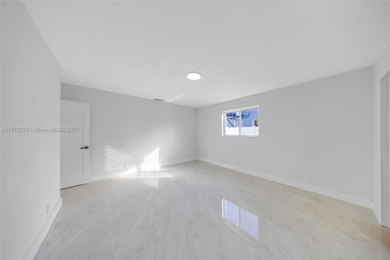 4500 Monroe St, Hollywood, FL 33021 Photo