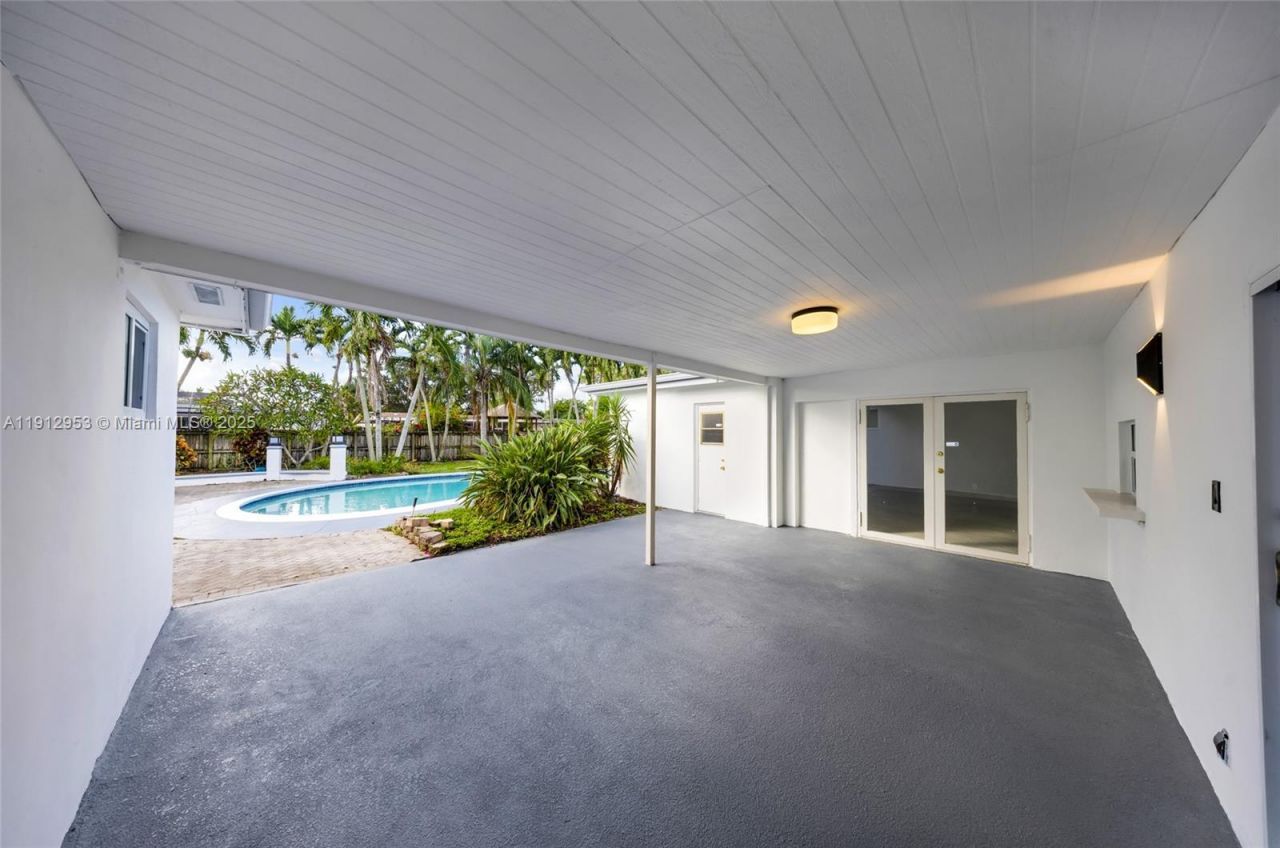 4500 Monroe St, Hollywood, FL 33021 Photo