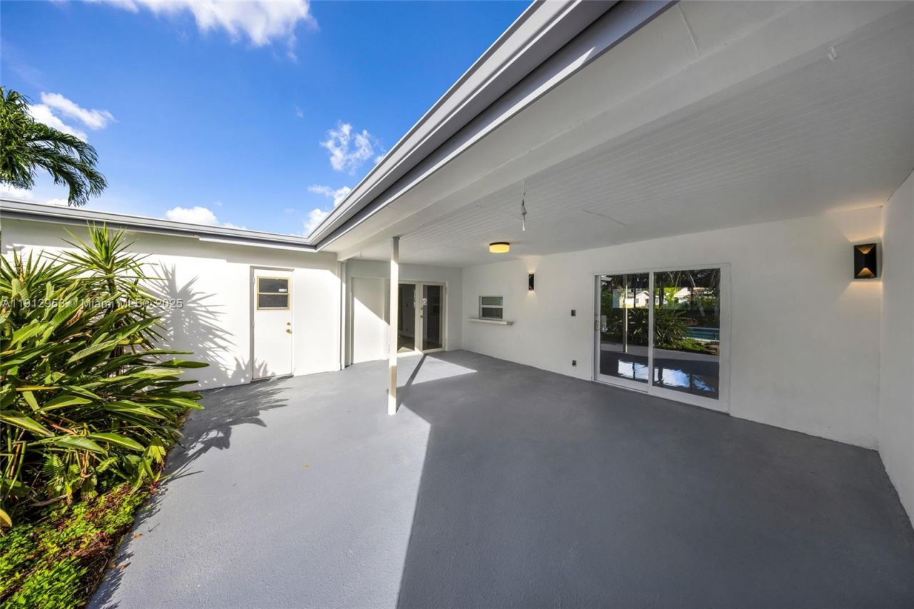 4500 Monroe St, Hollywood, FL 33021 Photo