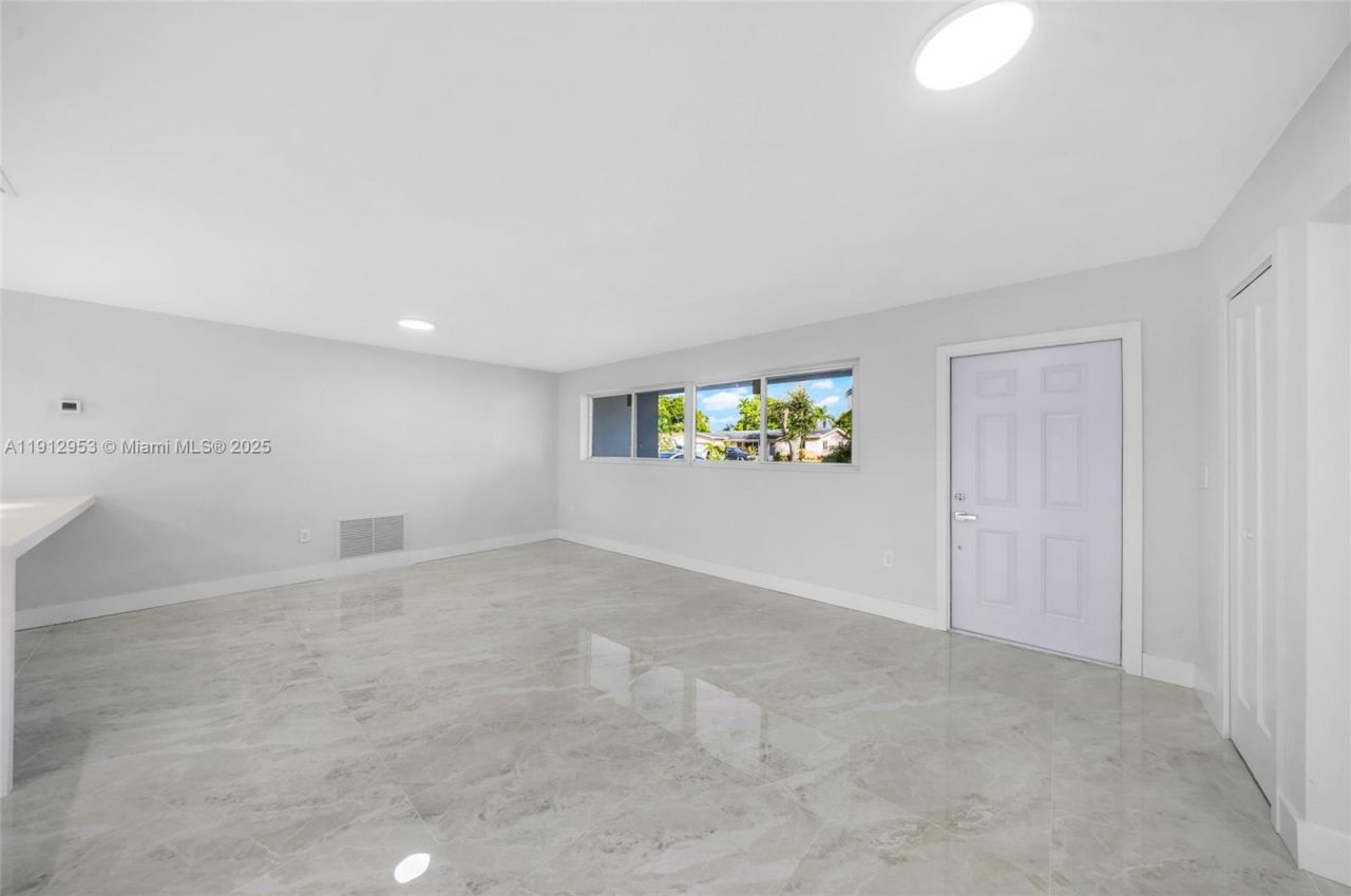 4500 Monroe St, Hollywood, FL 33021 Photo