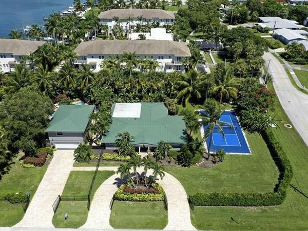 1578 Thumb Point Dr, Fort Pierce, FL 34949