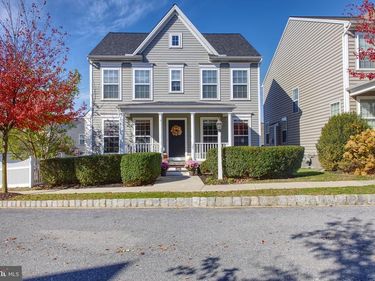 202 ALDEN STREET, MOUNT JOY, PA 17552