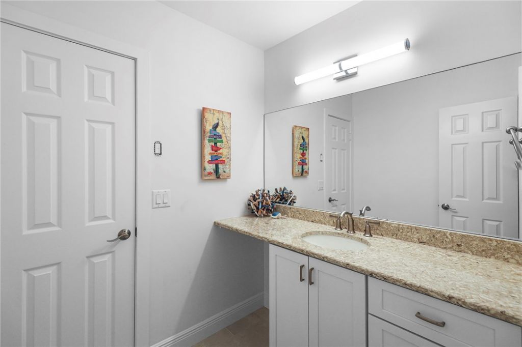 1564 Thumb Point Drive, Fort Pierce, FL 34949 Photo