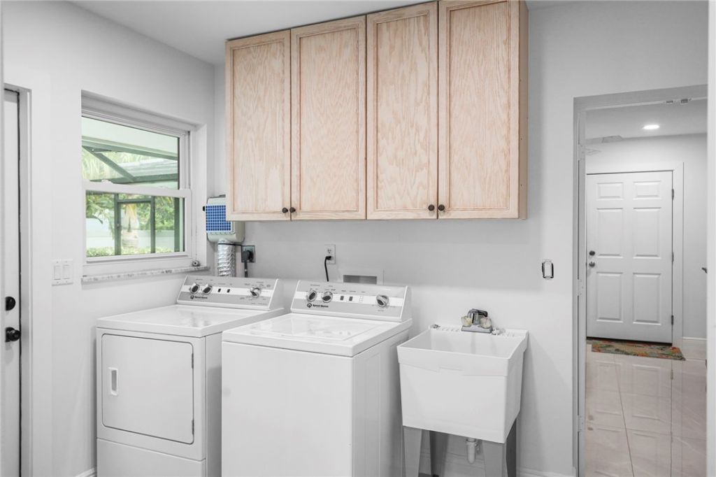 1564 Thumb Point Drive, Fort Pierce, FL 34949 Photo