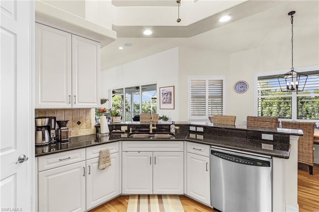 3351 Barra Cir, Sanibel, FL 33957 Photo