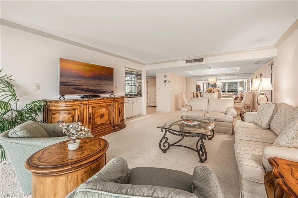 4551 Gulf Shore Blvd N, Unit 605, Naples, FL 34103 Photo