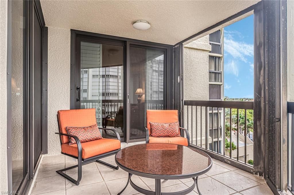 4551 Gulf Shore Blvd N, Unit 605, Naples, FL 34103 Photo