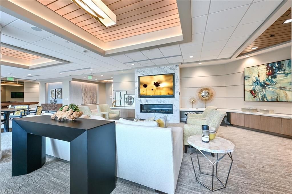 4551 Gulf Shore Blvd N, Unit 605, Naples, FL 34103 Photo