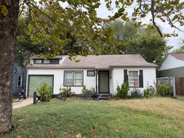 1055 N New Haven Avenue, Tulsa, OK 74115 Main Photo