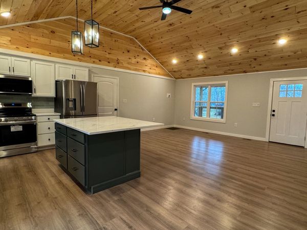 404 High St, Elgin, TN 37732