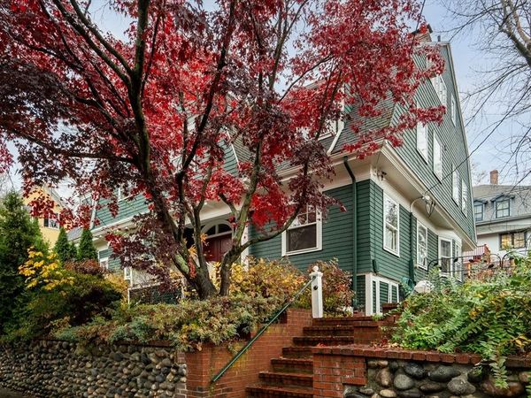 86 Avon Hill St, Cambridge, MA 02140