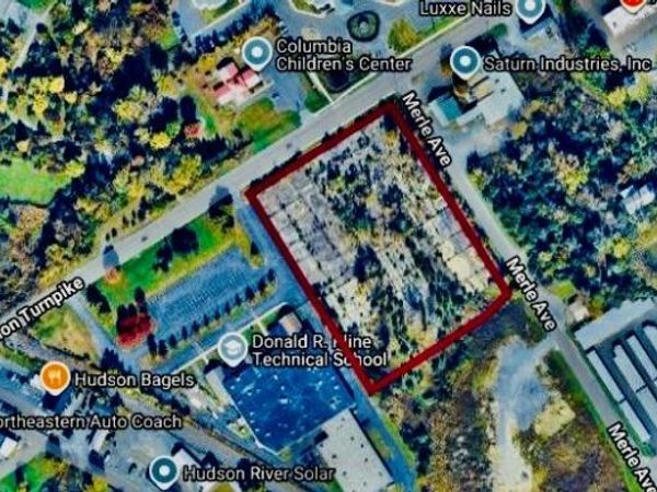 2 Merle Avenue, Hudson, NY 11944