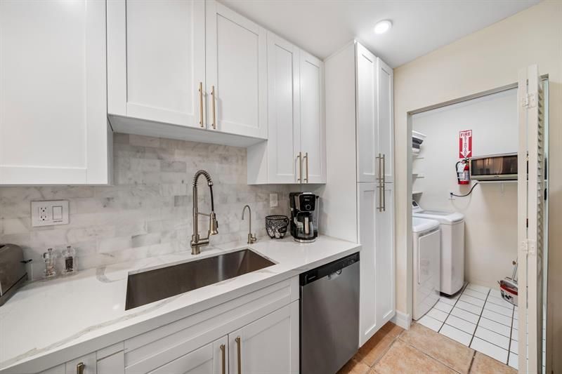 4804 NE 21st Avenue, Unit 4804, Fort Lauderdale, FL 33308 Photo