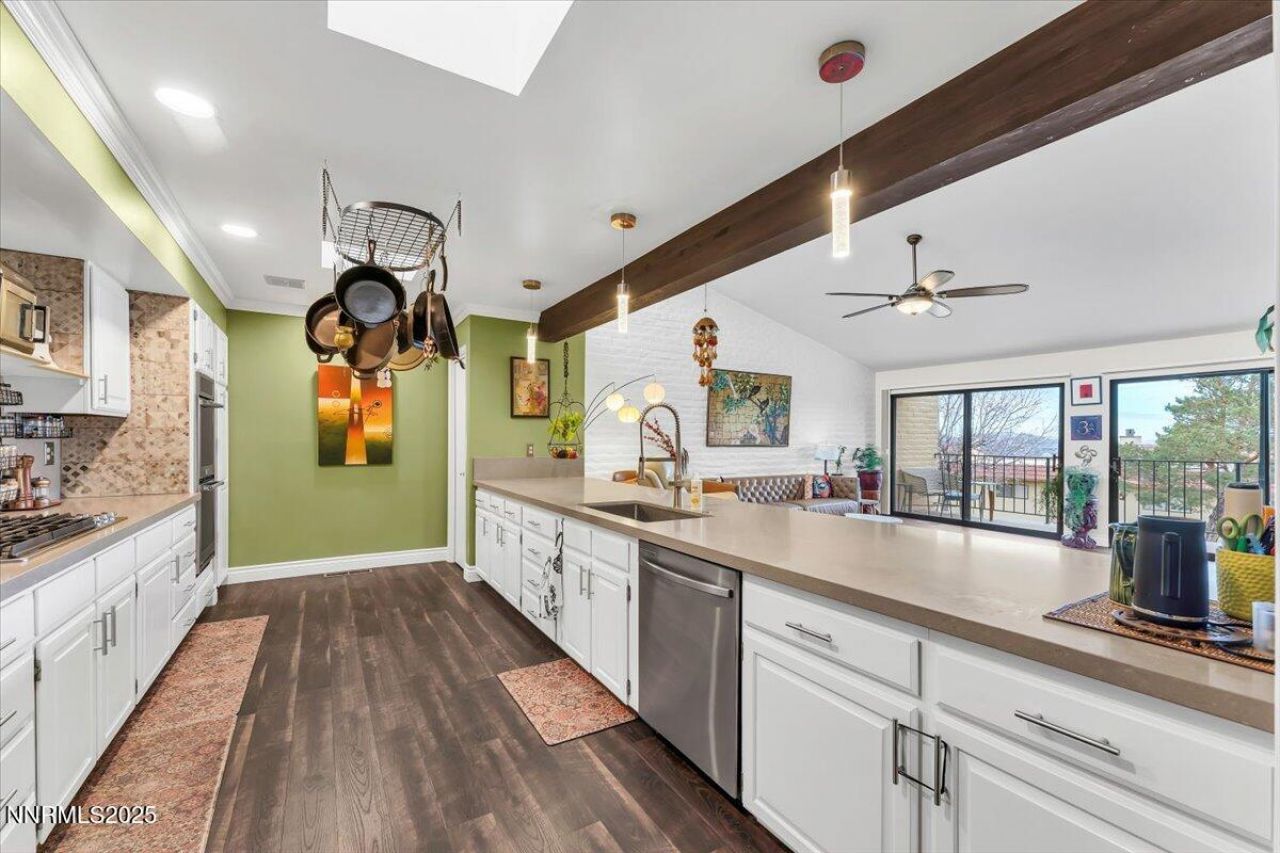 3415 Skyline Boulevard, Reno, NV 89509 Photo