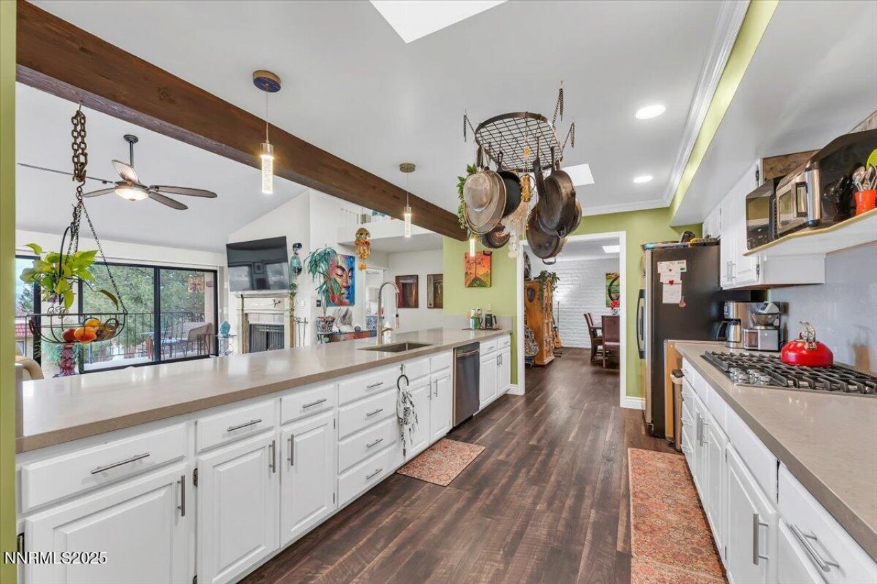 3415 Skyline Boulevard, Reno, NV 89509 Photo