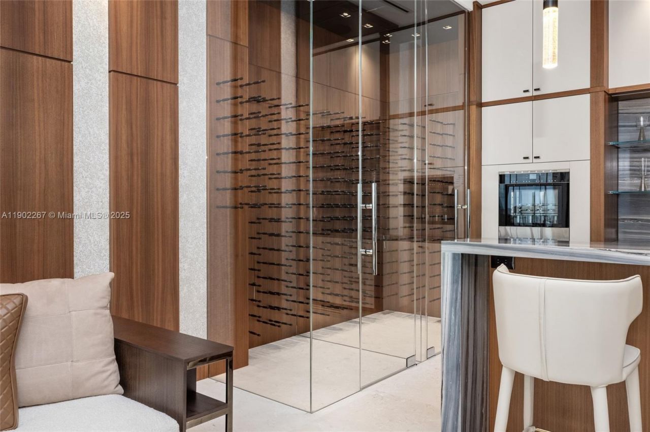 3052 N Atlantic Blvd, Fort Lauderdale, FL 33308 Photo