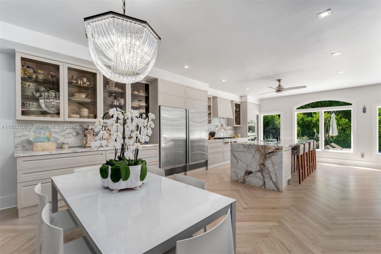 5770 SW 100th St, Pinecrest, FL 33156 Photo