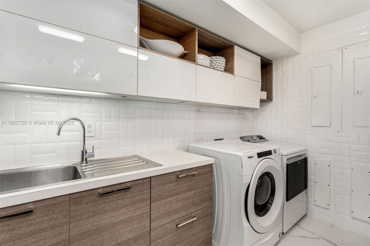 5770 SW 100th St, Pinecrest, FL 33156 Photo