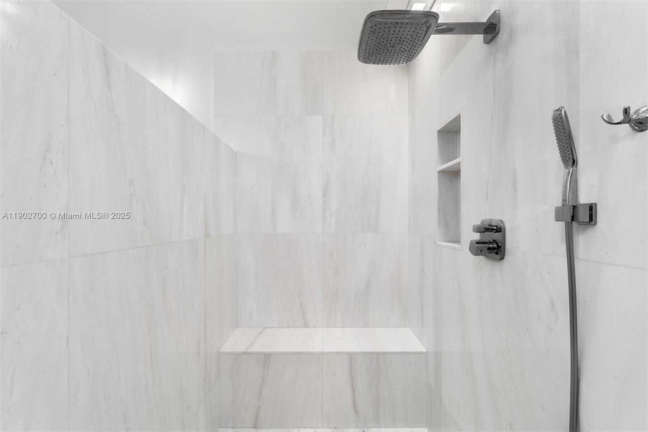 5770 SW 100th St, Pinecrest, FL 33156 Photo