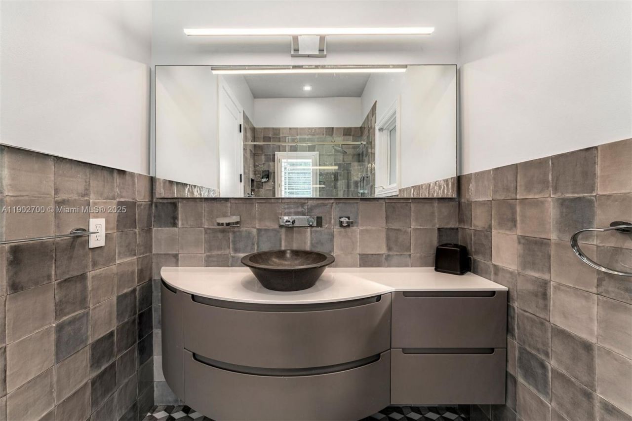 5770 SW 100th St, Pinecrest, FL 33156 Photo